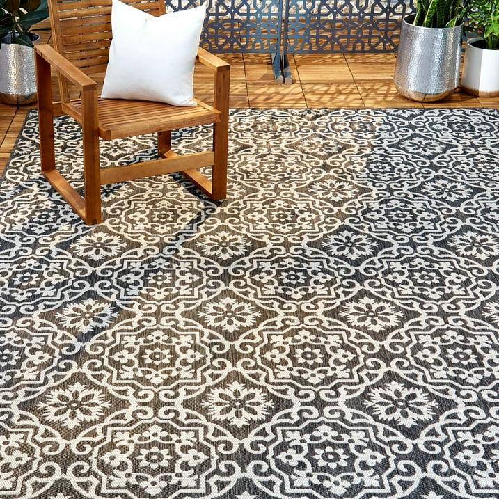 Wholesale Price with free shipping across the USA for Nicole Miller New York Patio Country Danica Transitional Geometric Indoor/Outdoor Area Rug, Black/Grey, 1'9