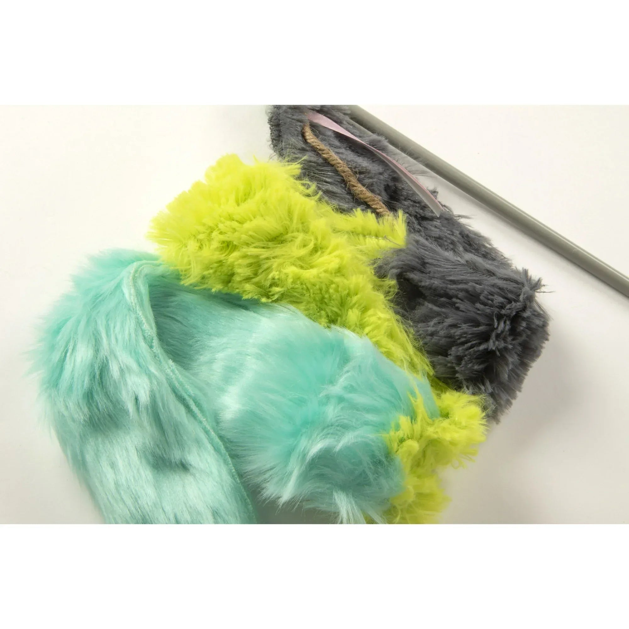 Wholesale Price with free shipping across the USA for SmartyKat Crazy Catch Extra Long Breakaway Plush Wand Cat Toy with Ribbons & Jute, Gray/Blue - Manji Distributors